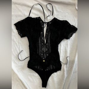 For love and lemons black lace body suit never worn